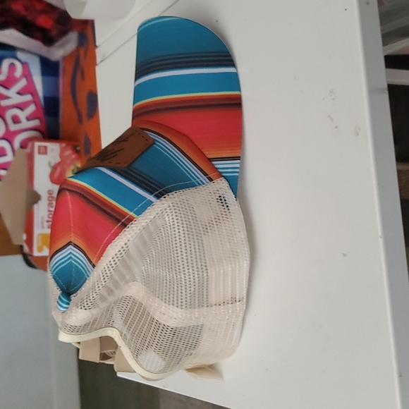 Baseball cap - Picture 3 of 3